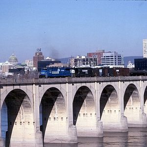 Conrail-ENRO-HarrisburgPA-CircaJan1990