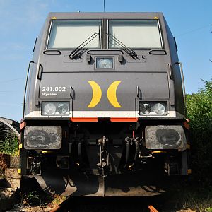 241.002 Hector Rail