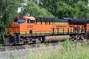 BNSF 3787_2_072320.JPG