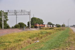 BNSF 4318_1_092620.JPG