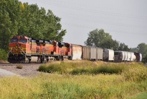 BNSF 4318_2_092620.JPG