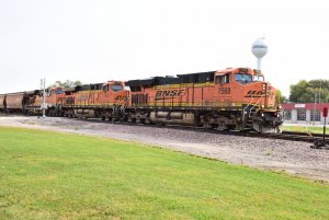 BNSF 7568_092620.JPG