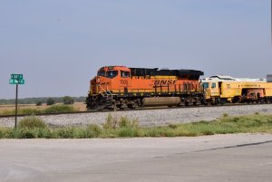 BNSF 7935_1_092620.JPG