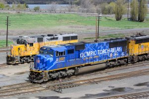 UP 2001 at The Dalles.jpg