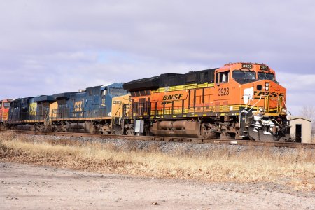BNSF 3923 Fremont NE_1_111922.JPG