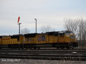 UP4758_112815.jpg