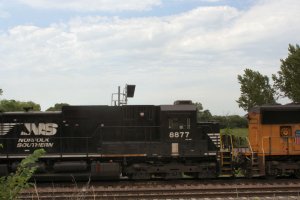 3 NS 8877.jpg
