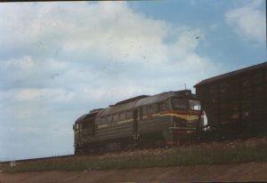M62 1574 poss. Belarusian diesel Siemanovska Reservoir Poland 96-05 s2.JPG