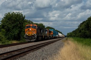BNSF 3815 (Custom-Small).jpg
