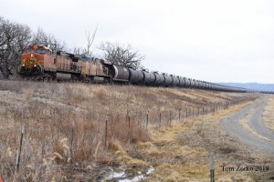 BNSF4989ERiver_032418_1024Text.jpg