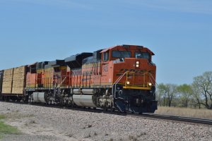 BNSF 8425_1_050718_2048.jpg
