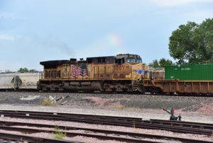 UP 5807_082618.JPG