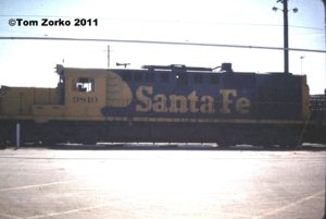 ATSF9810_1972.jpg
