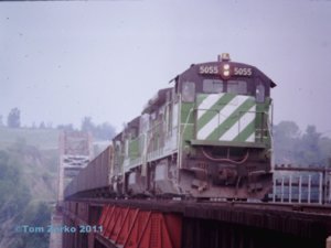 BN5055MoRiver_1990.jpg