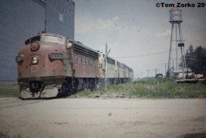 CNW215LincolnIA_1972.jpg