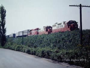 IC9515_1973.jpg