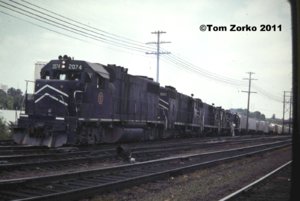 MP2074_1973.jpg