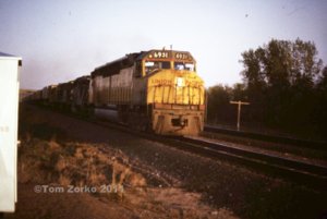 UP6931_1975.jpg