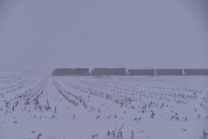 BNSF in the Snow_120218.JPG