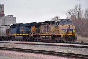 UP 5855_040419.JPG