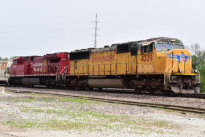 UP 4339_053119.JPG