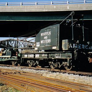 N&W 51489 Railcrane at Suffolk VA