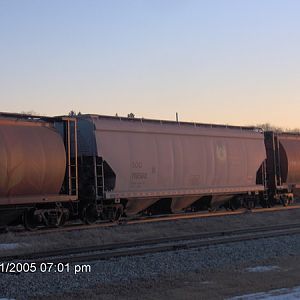 Canadian pacific railway covered hopper