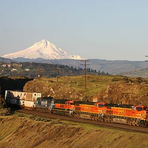 Train, Sunrise, Mountain