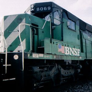 BNSF 8069