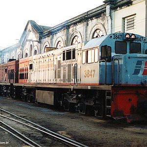 Locomotives in Mayrink 51