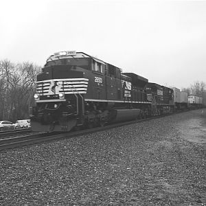 SD70M-2