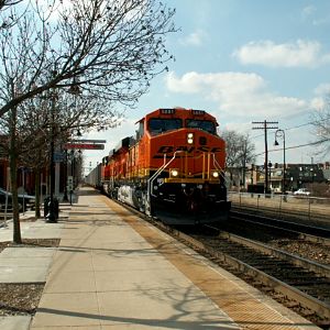 BNSF 5881