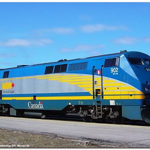 Eastern Canada Blue-Green GE passenger loco