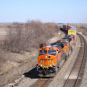 BNSF 7687, the first GEVO ES44DC to ever receive the new logo, at Ransom