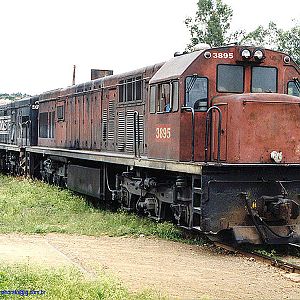 Locomotives in Mayrink 72