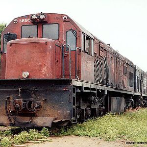 Locomotives in Mayrink 71