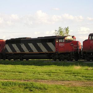 CN SD60F 5562