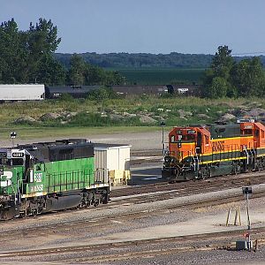 BN 6397, BNSF 2137 and BNSF 2199 at Galesburg
