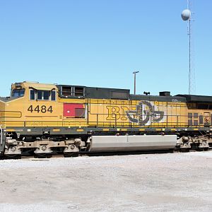 BNSF 4484 - Sherman TX