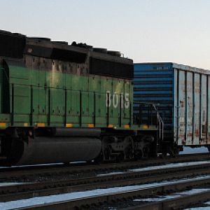 Sunset With an Old SD40-2