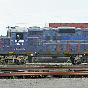 MMRR #180 working the yard in Muskegon, MI