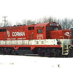 RJ Corman 1832 GP16