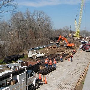 Trinity River Railroad Bridge Construction of new set of track for bridge