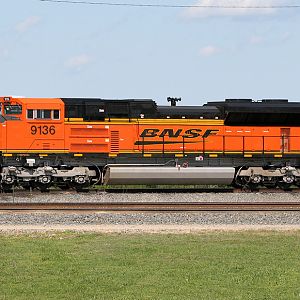 BNSF 9136 - Wylie TX