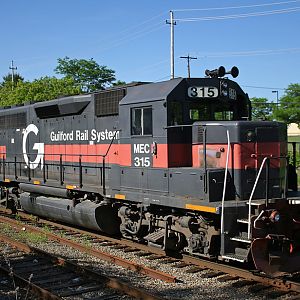 ROSTER_GP40