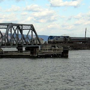 Amtrak Crossing the Harlem River