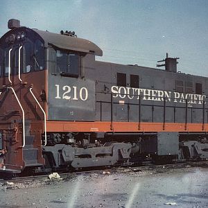 Southern Pacific Alco switcher #1210