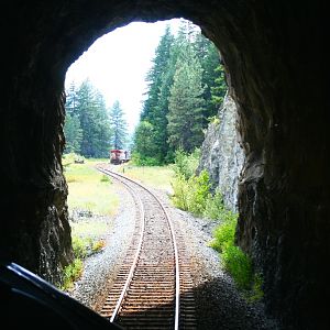 tunnel_end_meet