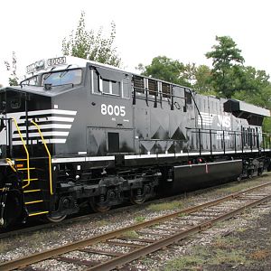NEW Norfolk Southern ES44AC GE Locomotives at Erie, PA. 9-28-2008