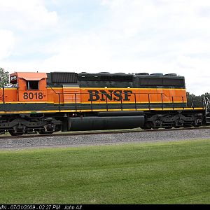 BNSF 8018